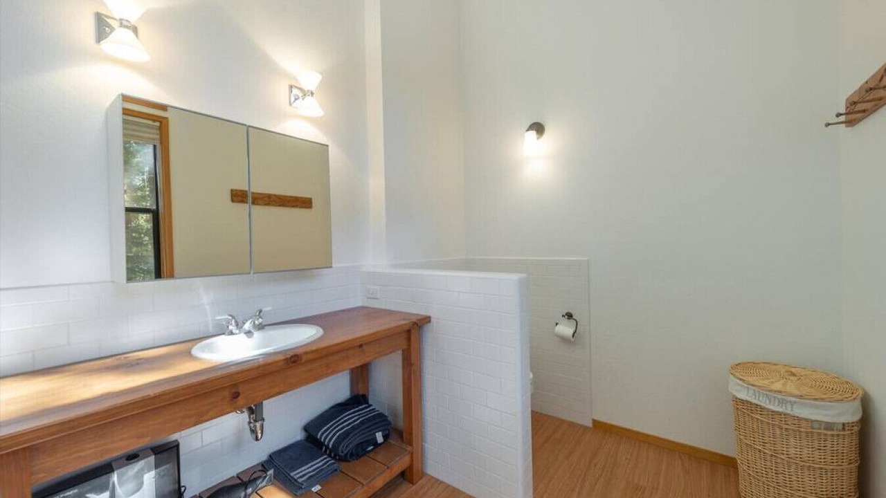 Photo of Bathroom in Alpine Meadows