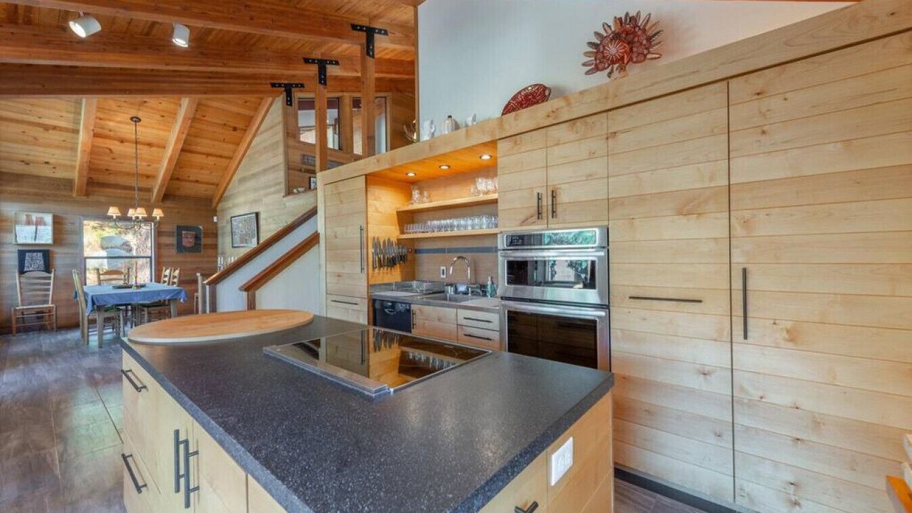 Photo of Kitchen in Alpine Meadows