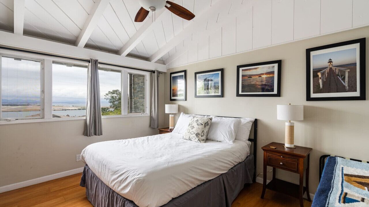 Photo of Bedroom in La Playa