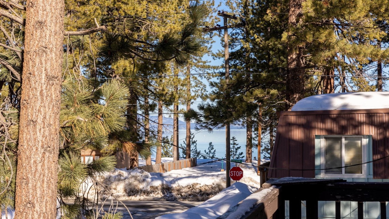 Photo of Outdoor in Al Tahoe