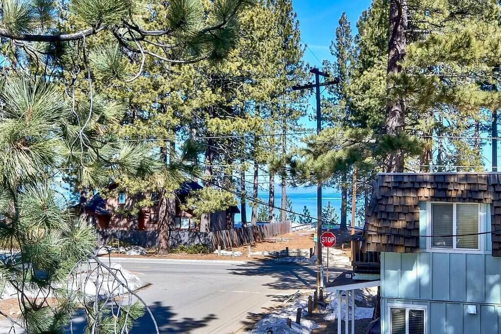Photo of Outdoor in Al Tahoe