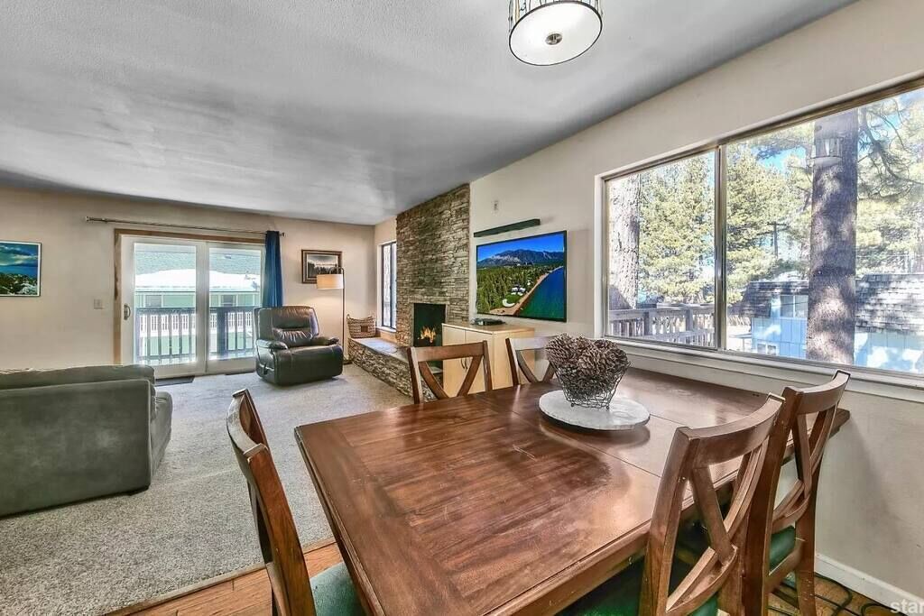 Photo of Others in Al Tahoe