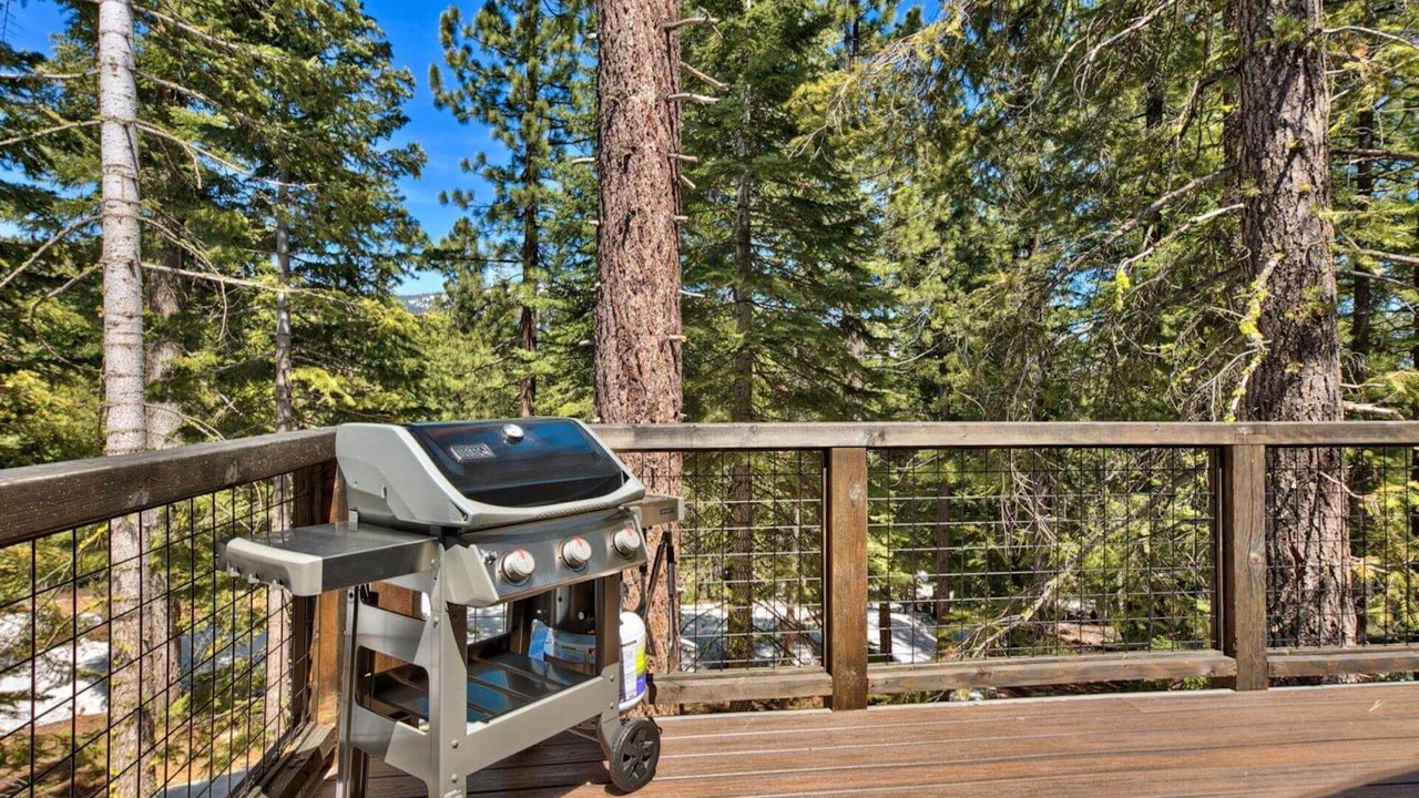 Photo of Outdoor in Kingswood Estates