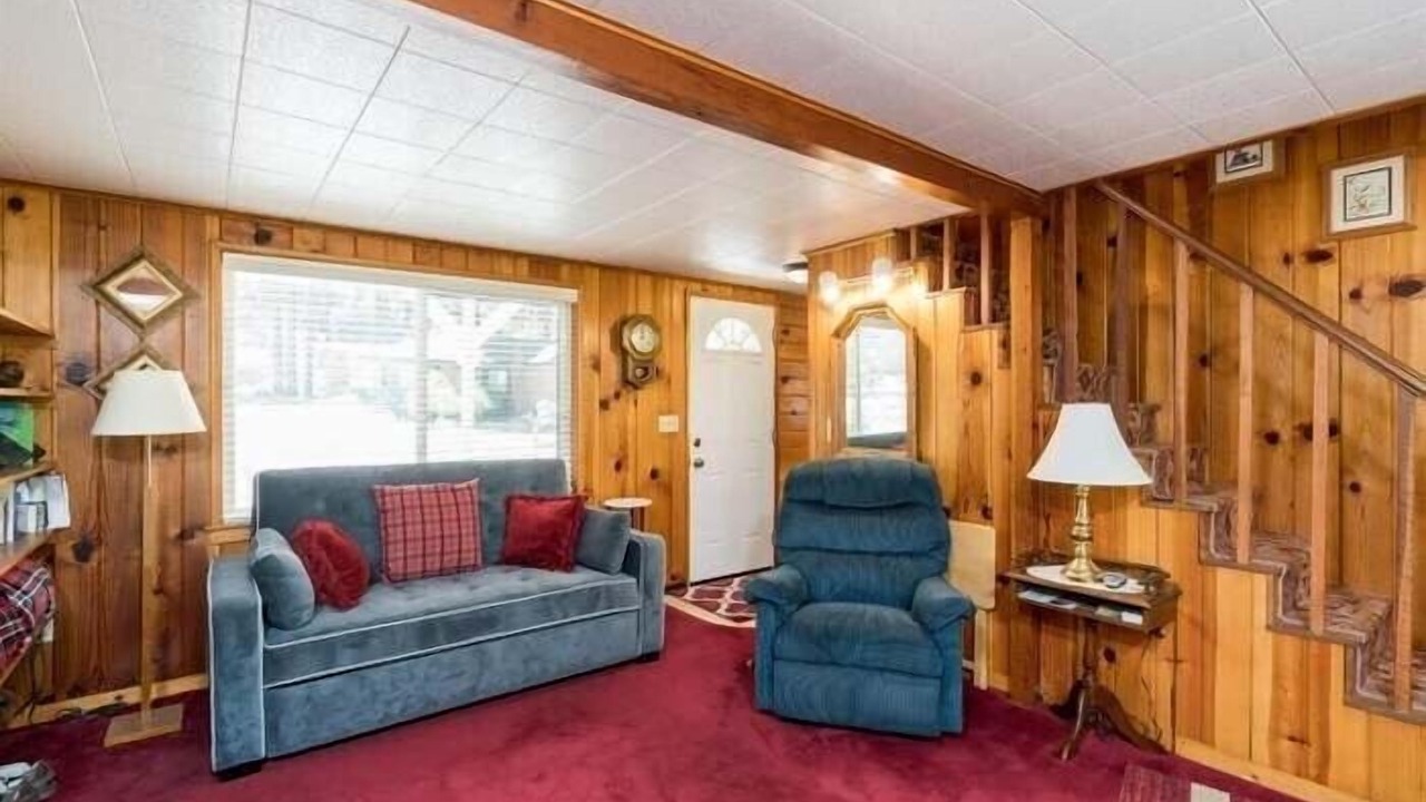Photo of Livingroom in Shaver Lake