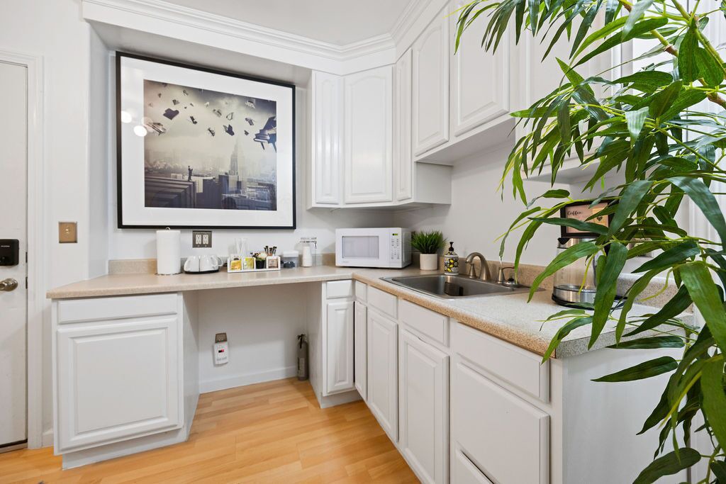 Photo of Kitchen in Miraloma