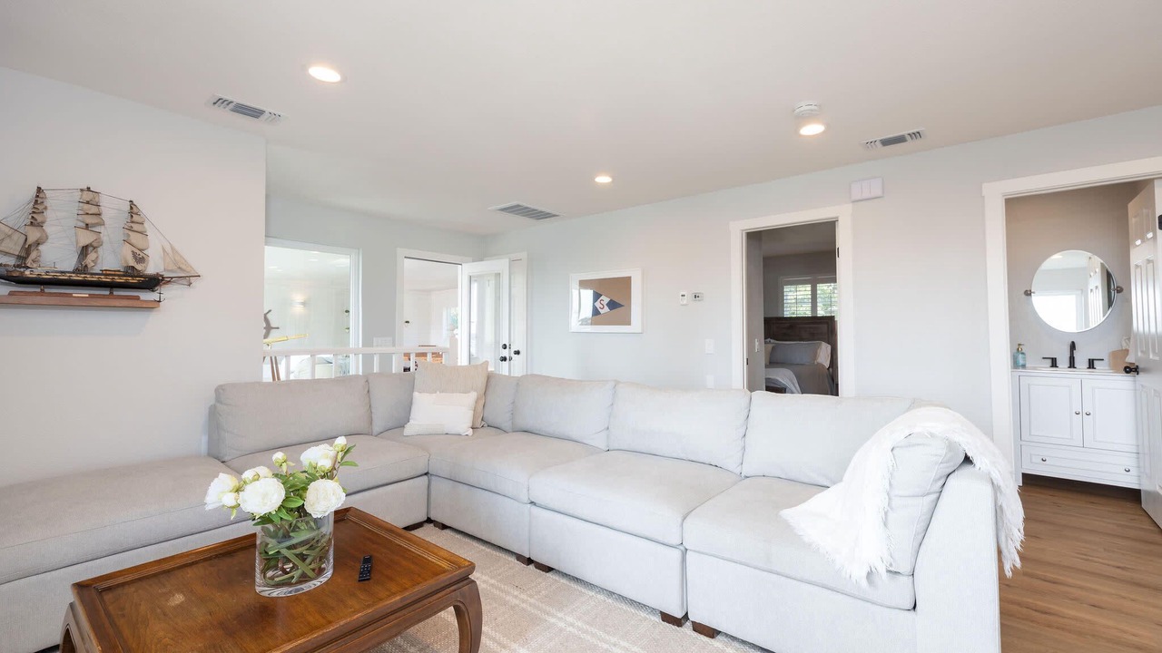 Photo of Livingroom in Moss Beach
