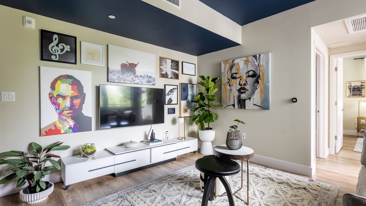 Photo of Livingroom in Evergreen Park