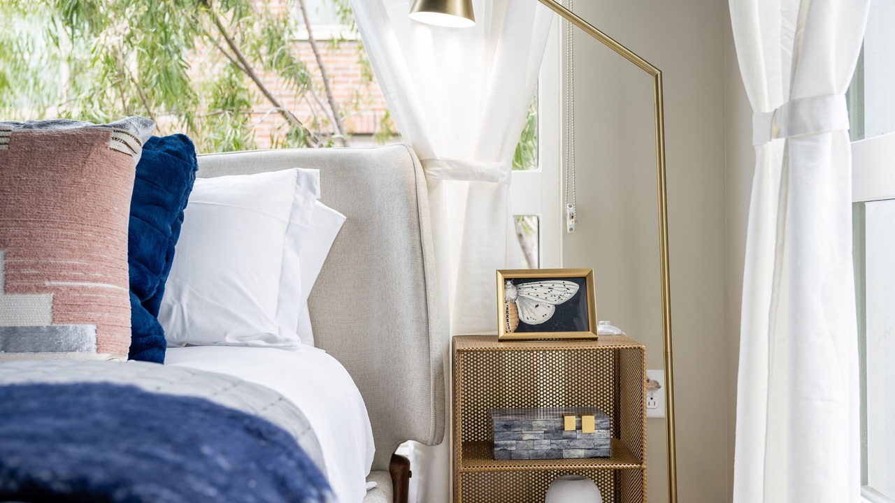 Photo of Bedroom in Evergreen Park