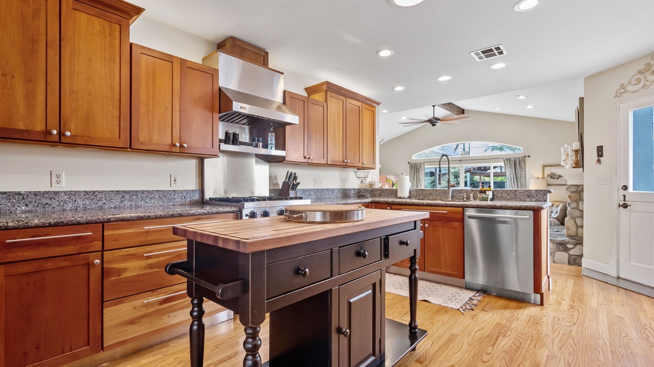 Photo of Kitchen in Sunset Cliffs