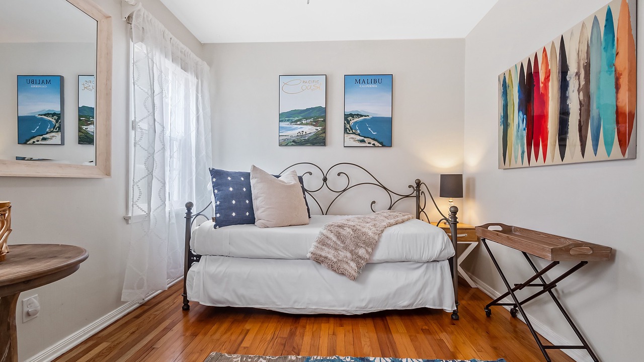 Photo of Bedroom in Sunset Cliffs