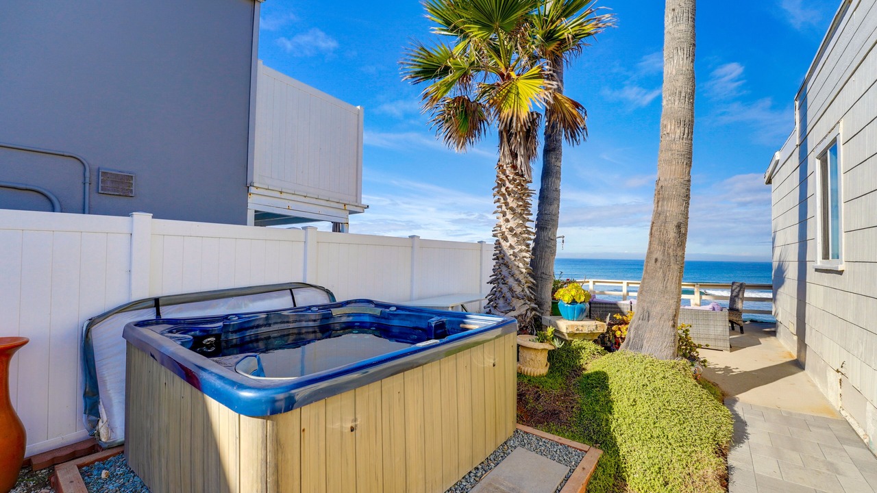 Photo of Patio Balcony in Sunset Cliffs
