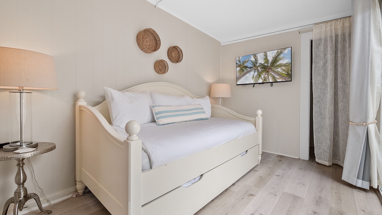 Photo of Bedroom in Sunset Cliffs