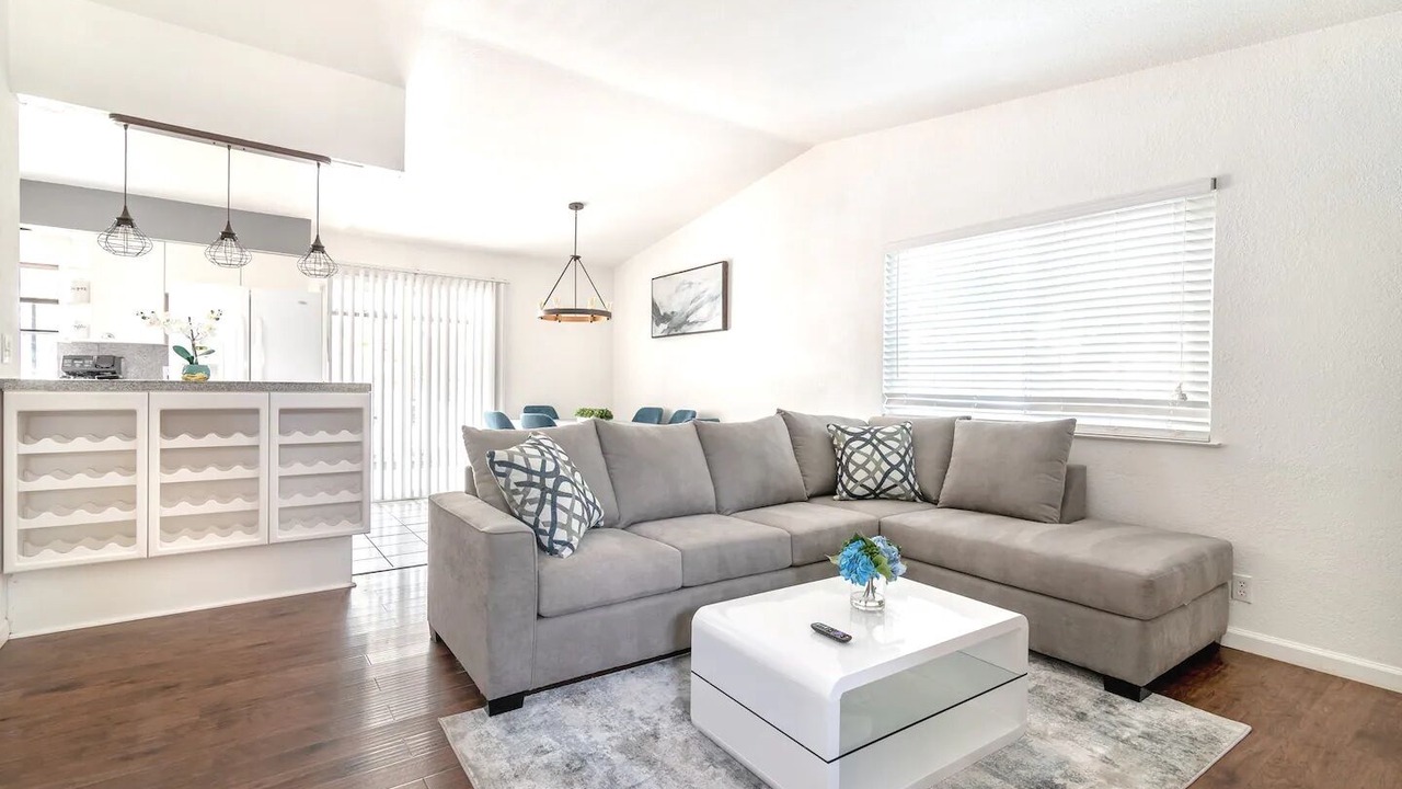 Photo of Livingroom in Sacramento