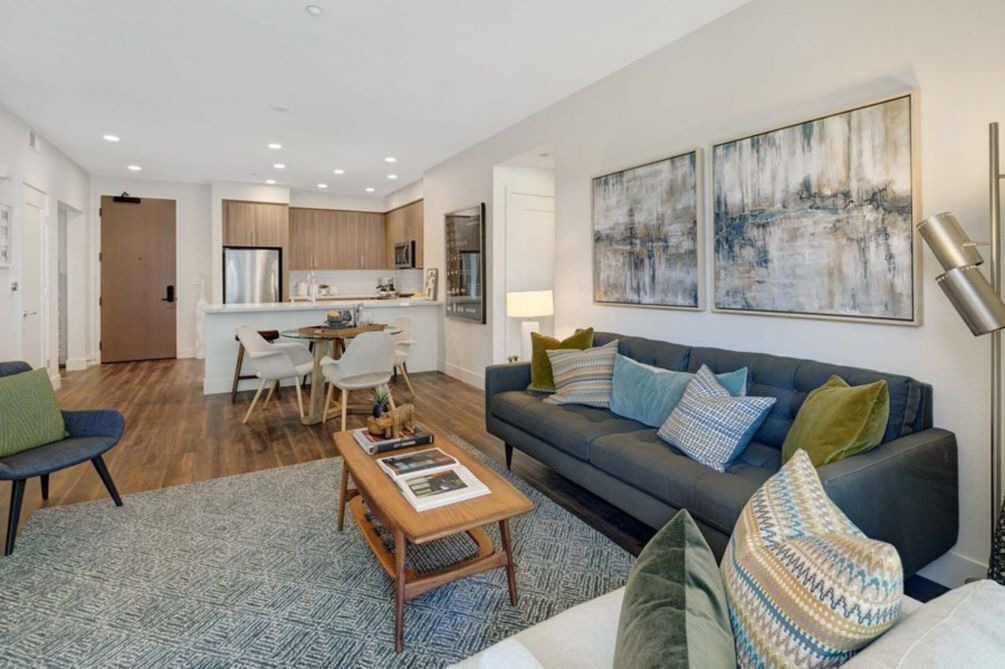 Photo of Livingroom in Heritage District