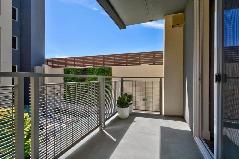 Photo of Patio Balcony in Heritage District