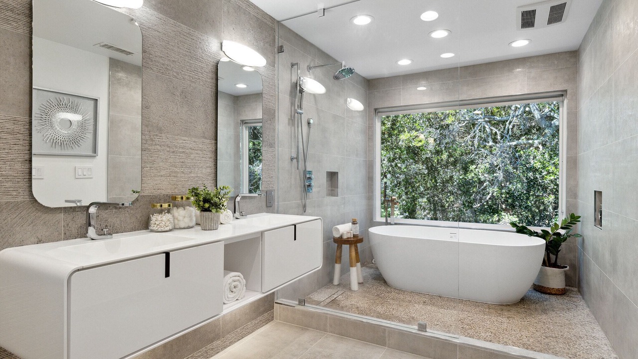 Photo of Bathroom in Beresford Park