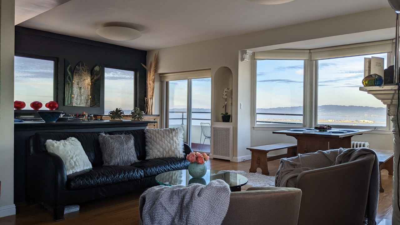 Photo of Bedroom in Russian Hill