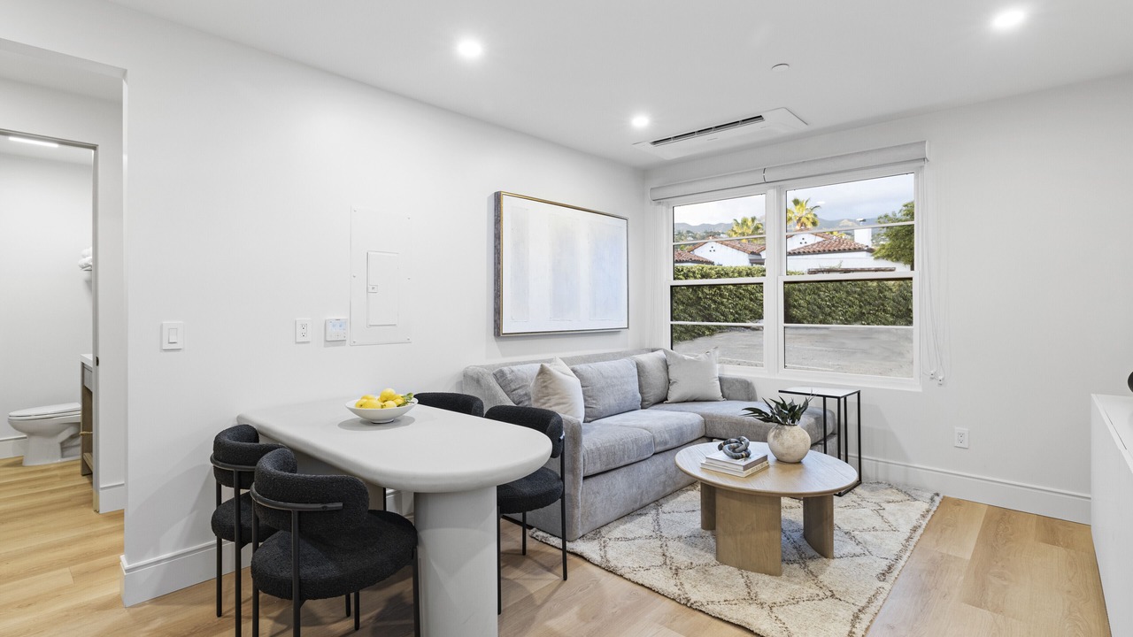 Photo of Livingroom in Laguna