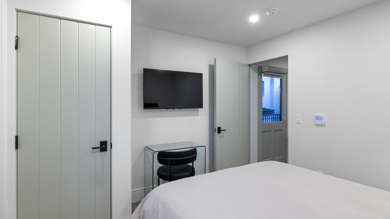 Photo of Bedroom in Laguna