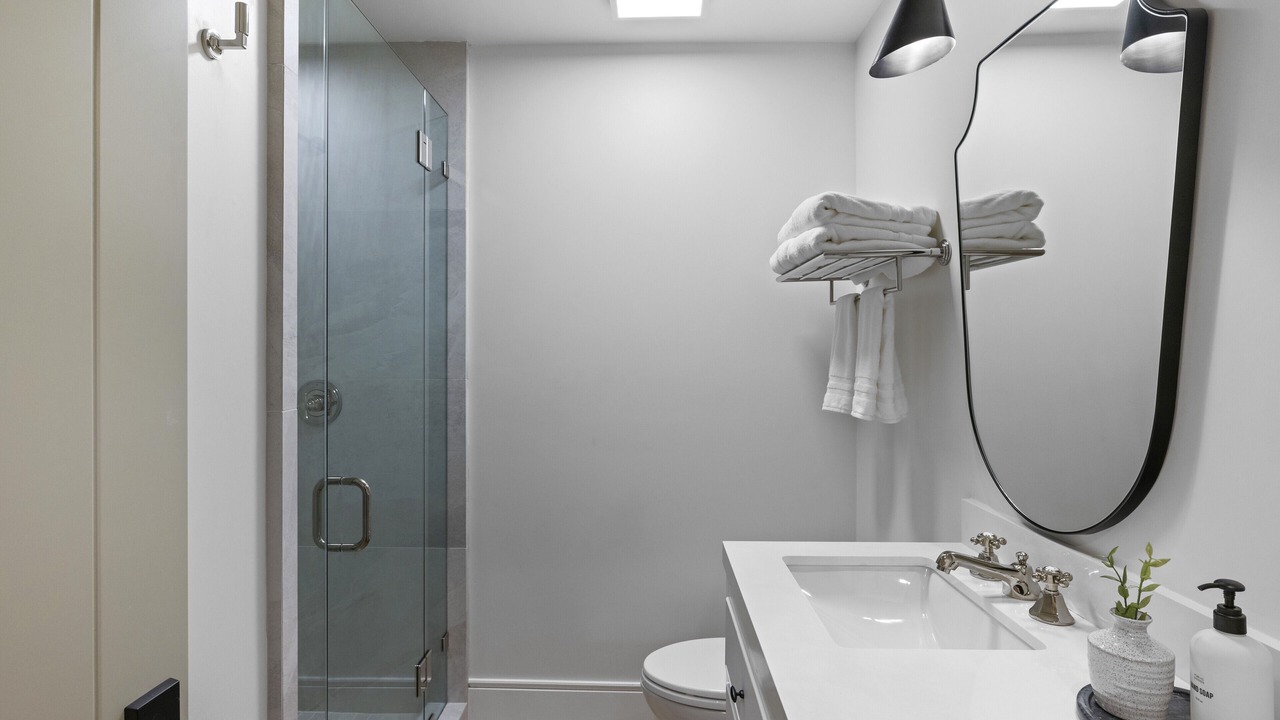 Photo of Bathroom in Laguna