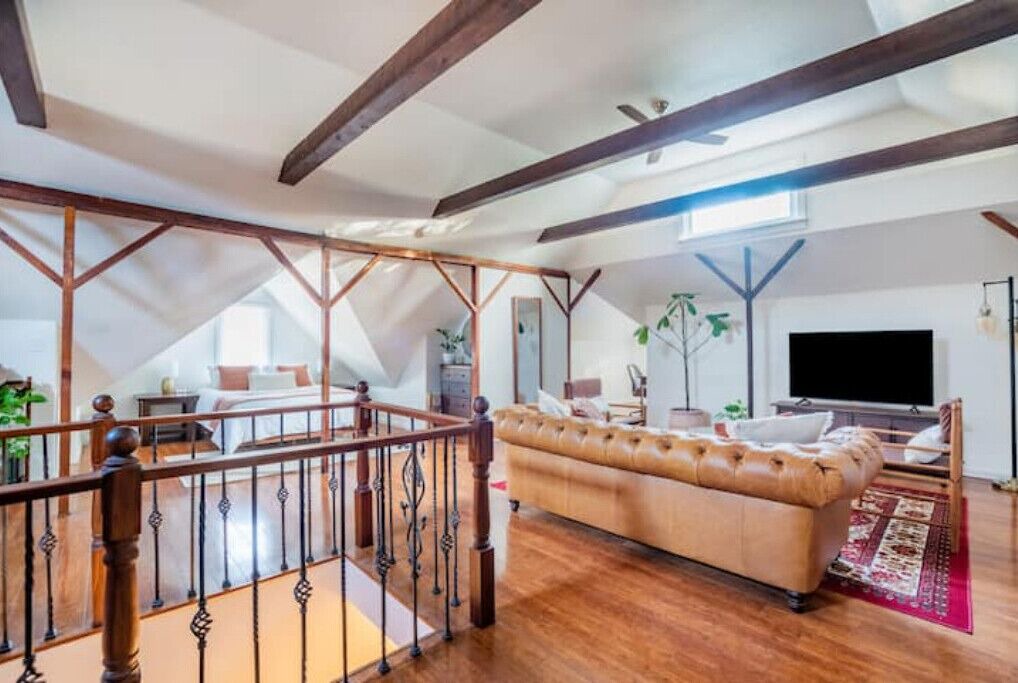 Photo of Livingroom in Midtown Sacramento