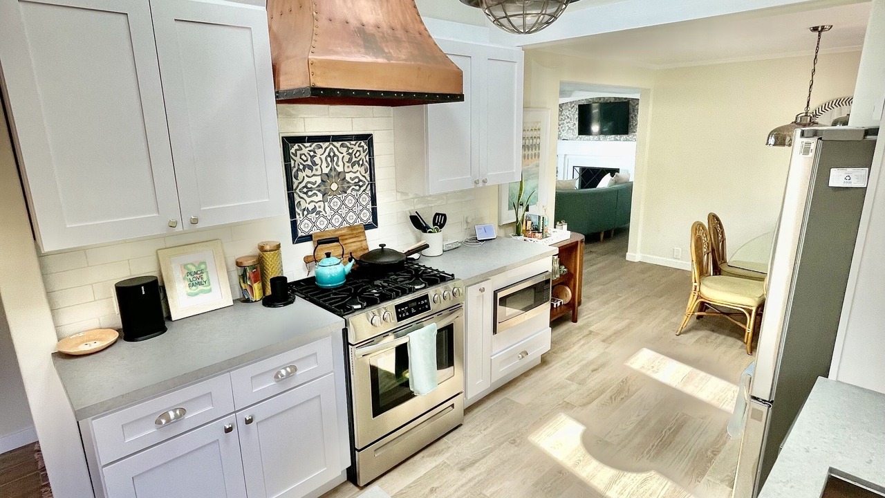 Photo of Kitchen in Summerland