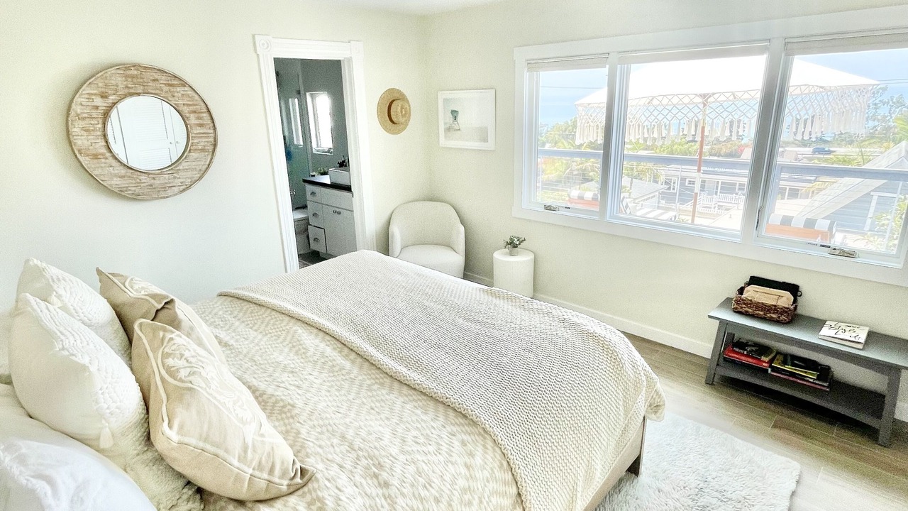Photo of Bedroom in Summerland