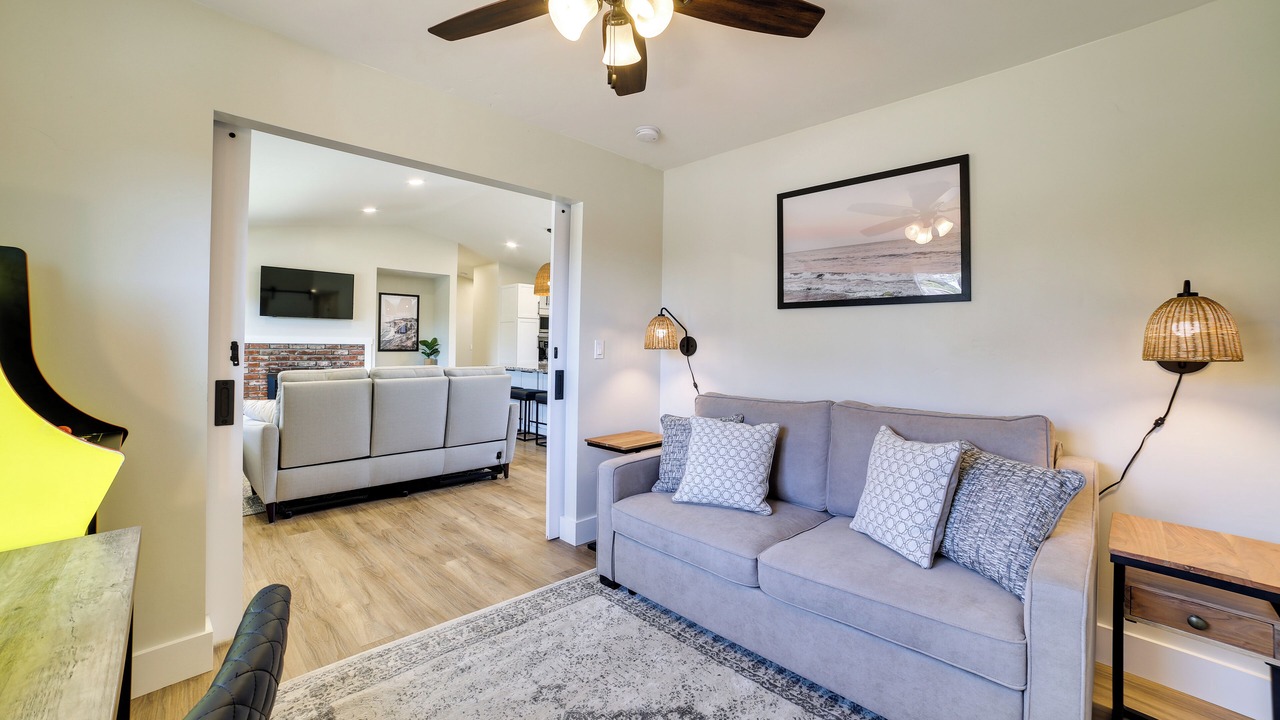 Photo of Livingroom in Del Rey Oaks