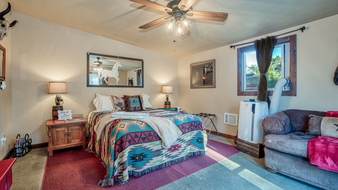 Photo of Bedroom in Upper Lake