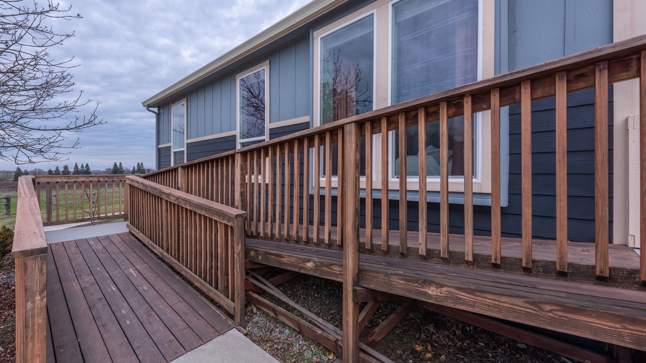 Photo of Patio Balcony in Victor