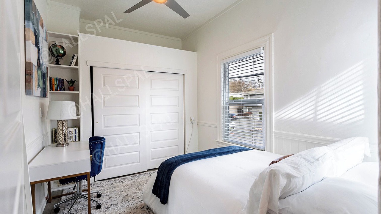 Photo of Bedroom in Downtown Sacramento