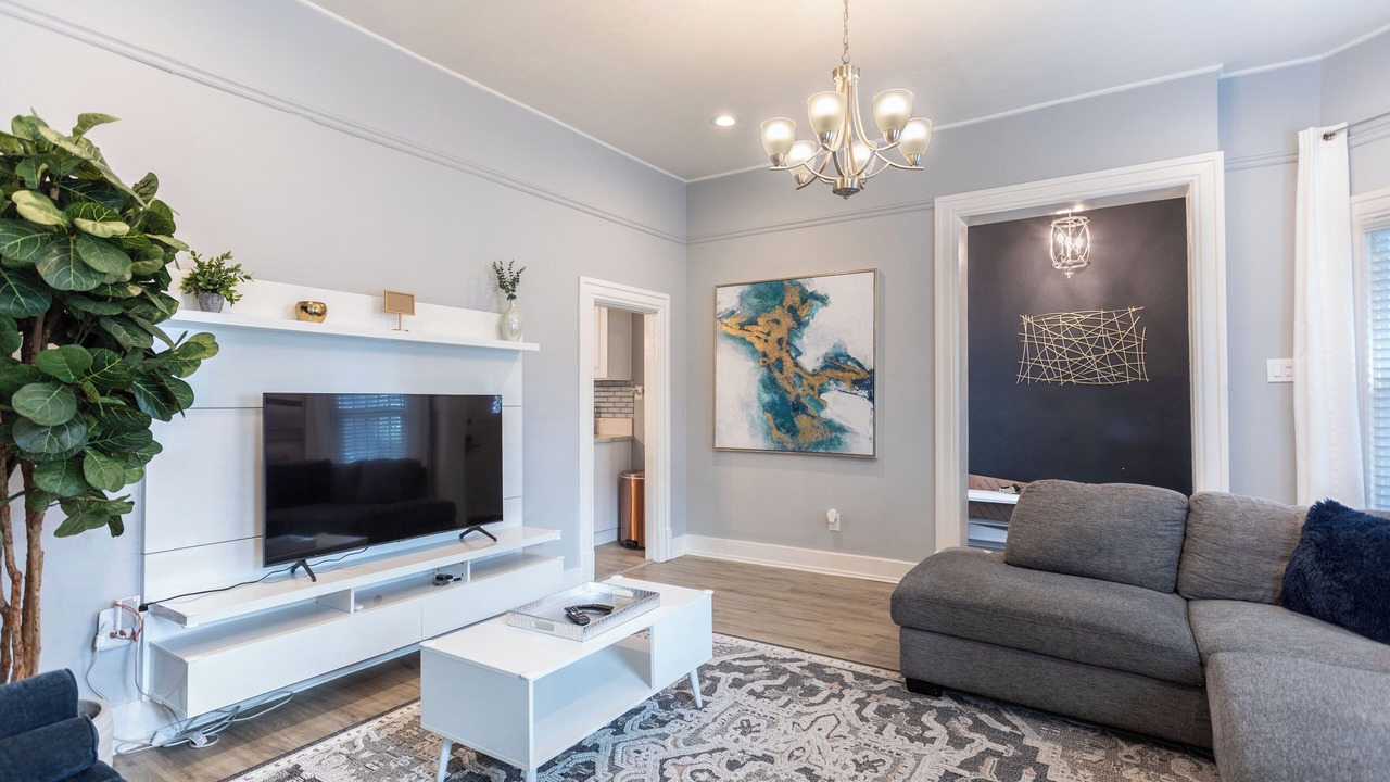 Photo of Livingroom in Downtown Sacramento