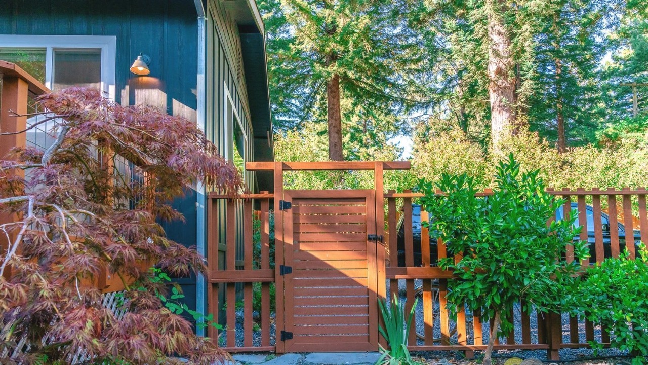 Photo of Outdoor in Northwood