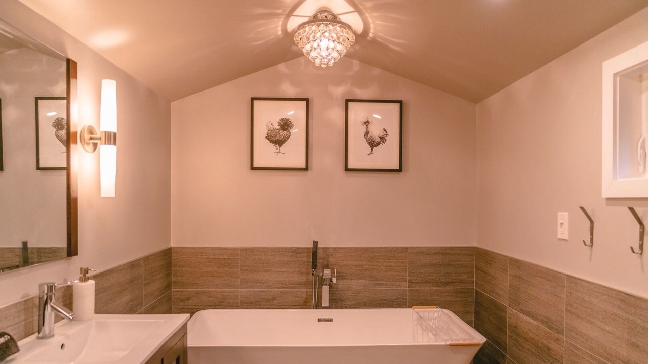 Photo of Bathroom in Northwood
