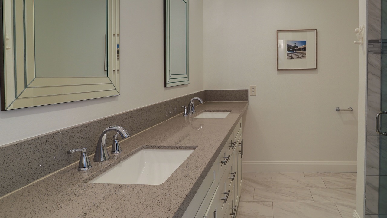 Photo of Bathroom in Araby Commons