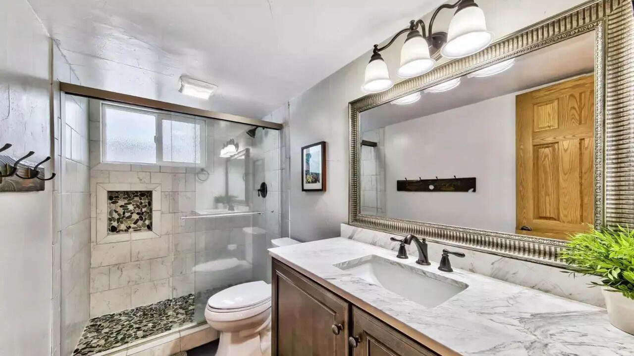 Photo of Bathroom in Tahoe Keys