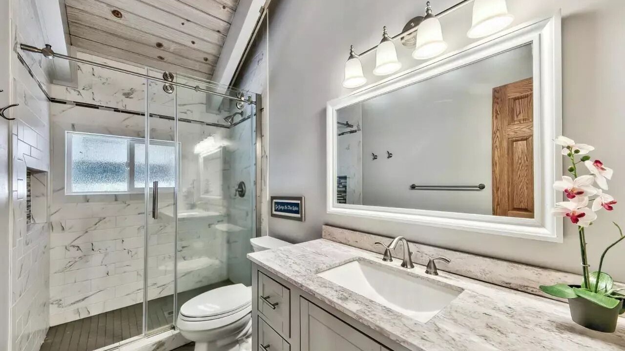 Photo of Bathroom in Tahoe Keys