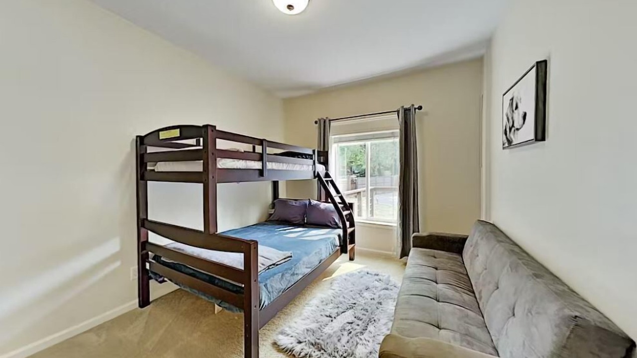 Photo of Bedroom in Monte Rio