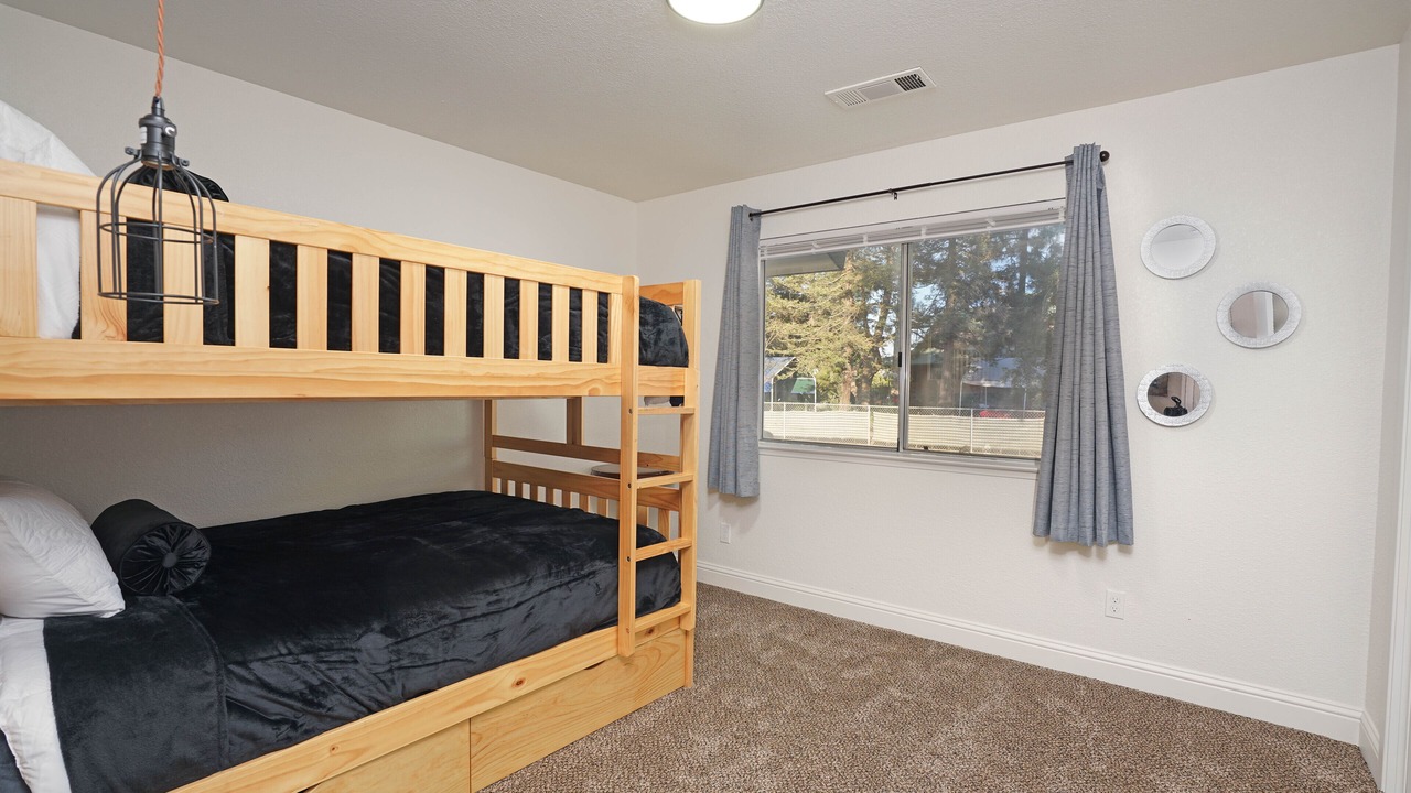 Photo of Bedroom in Visalia