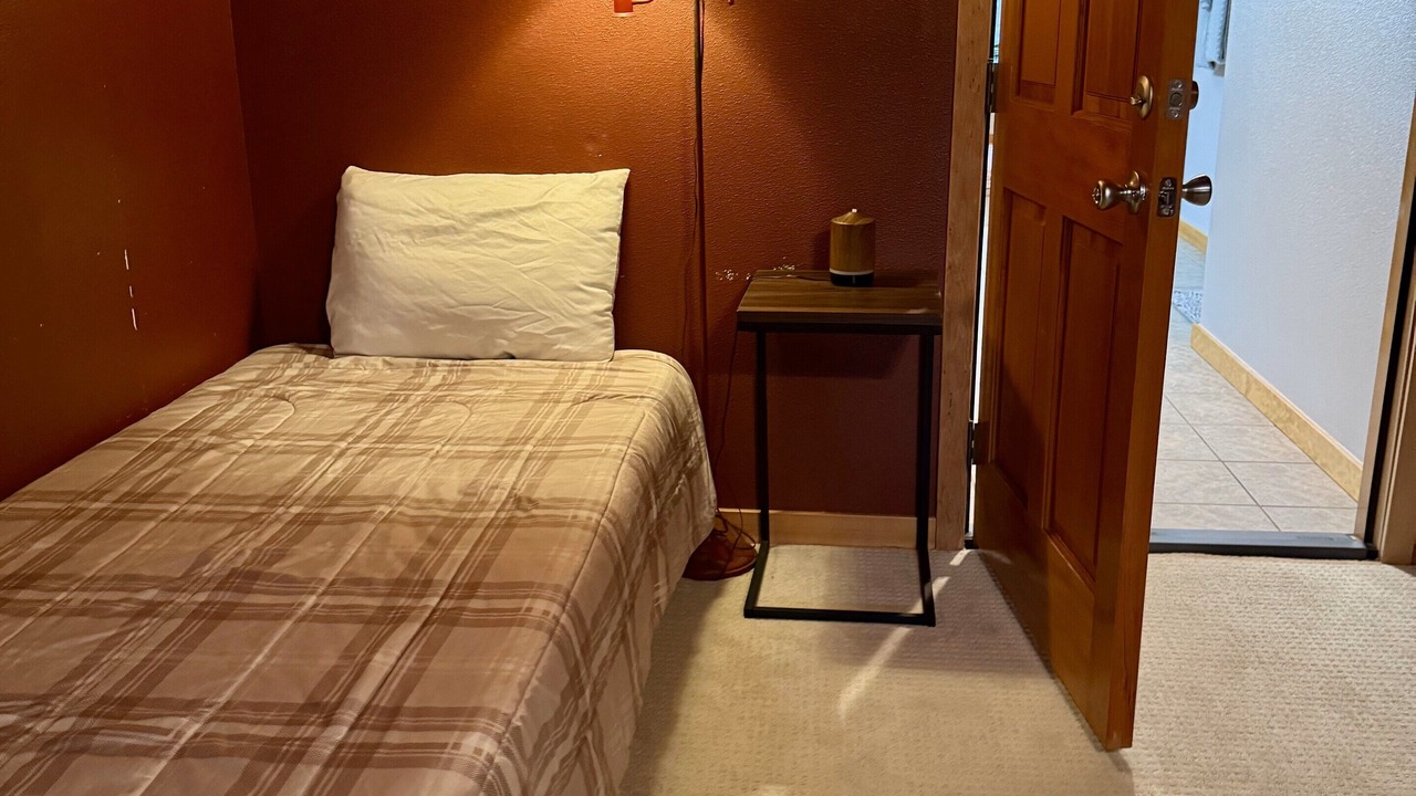 Photo of Bedroom in Crescent City