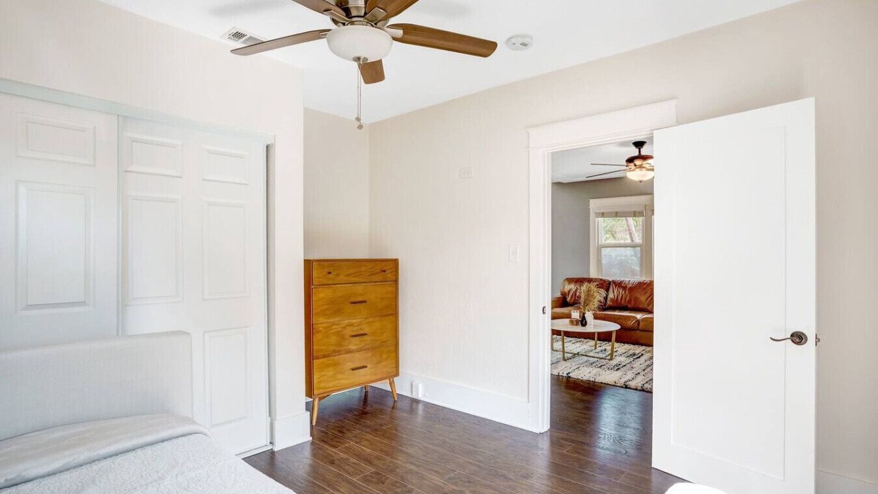 Photo of Bedroom in Golden Hill