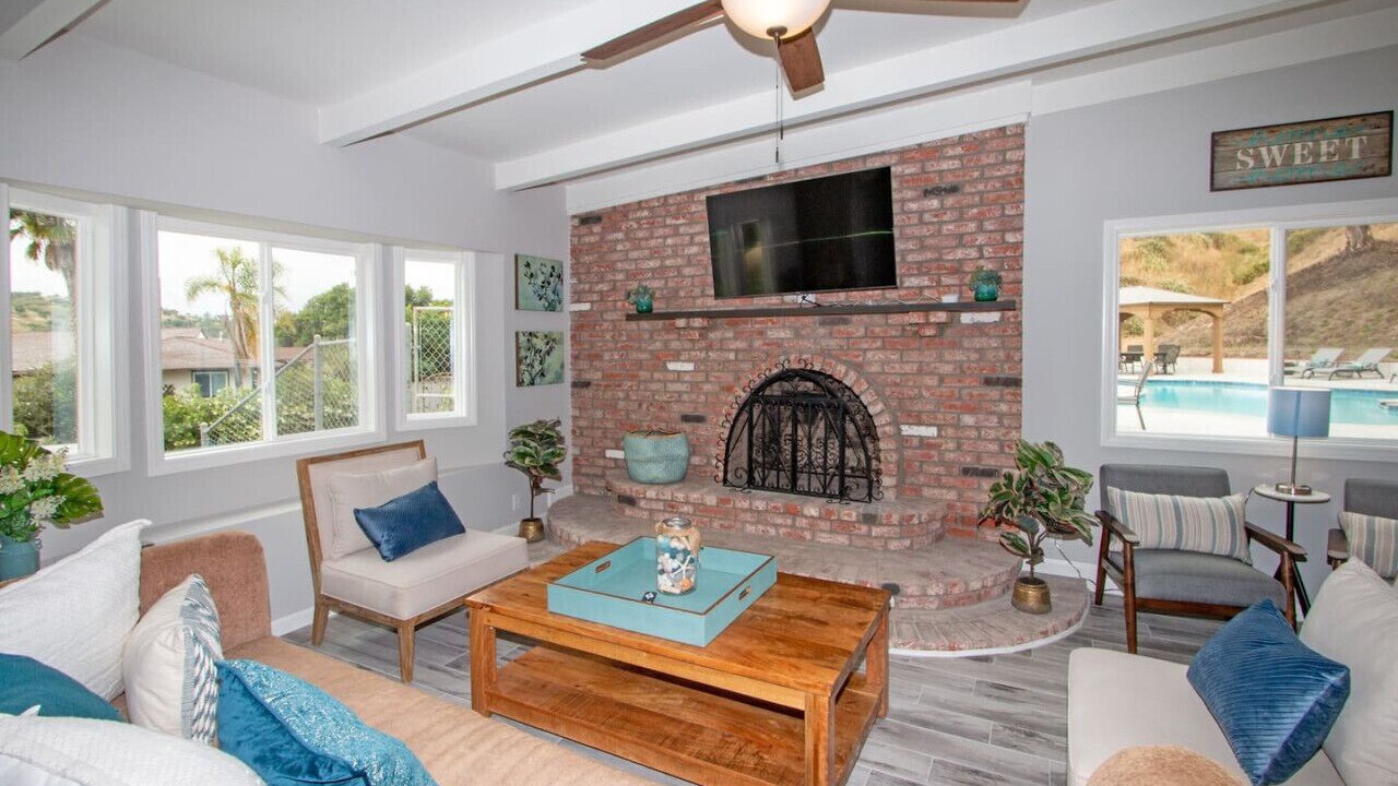 Photo of Livingroom in Fallbrook