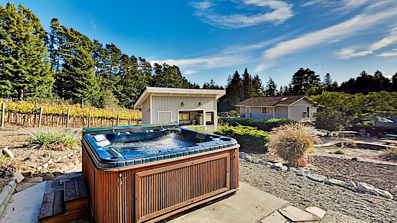 Photo of Outdoor in Freestone