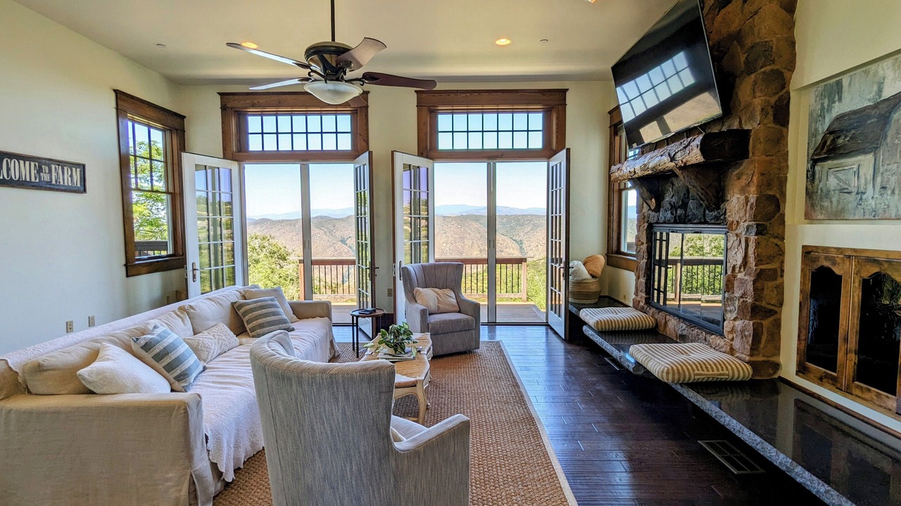 Photo of Bedroom in Ramona