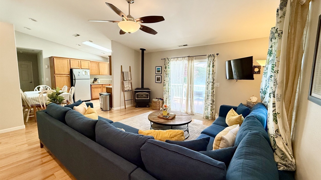 Photo of Bedroom in Rio Nido