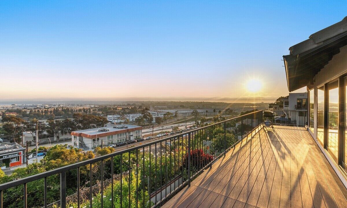Photo of Patio Balcony in Mission Hills