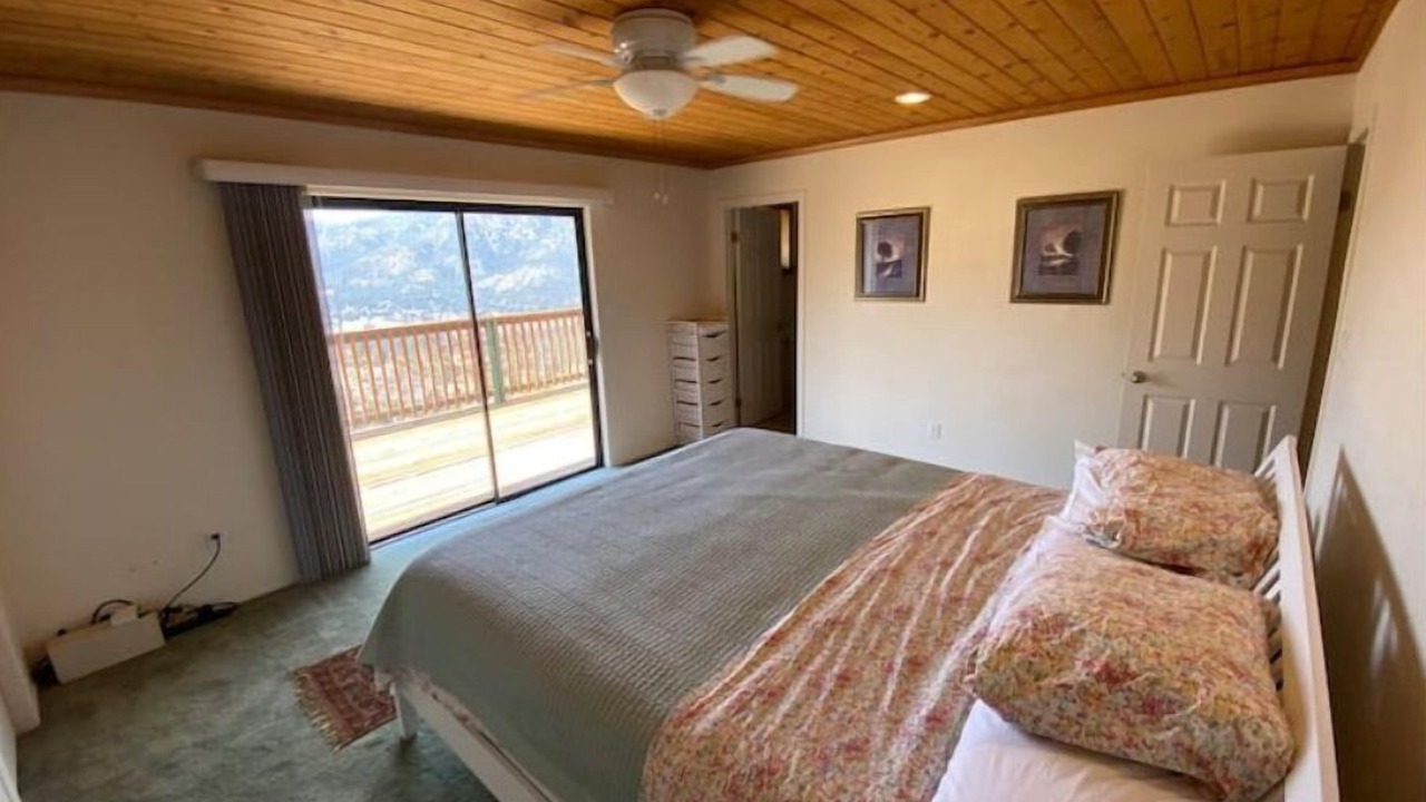 Photo of Bedroom in Pine Mountain Club