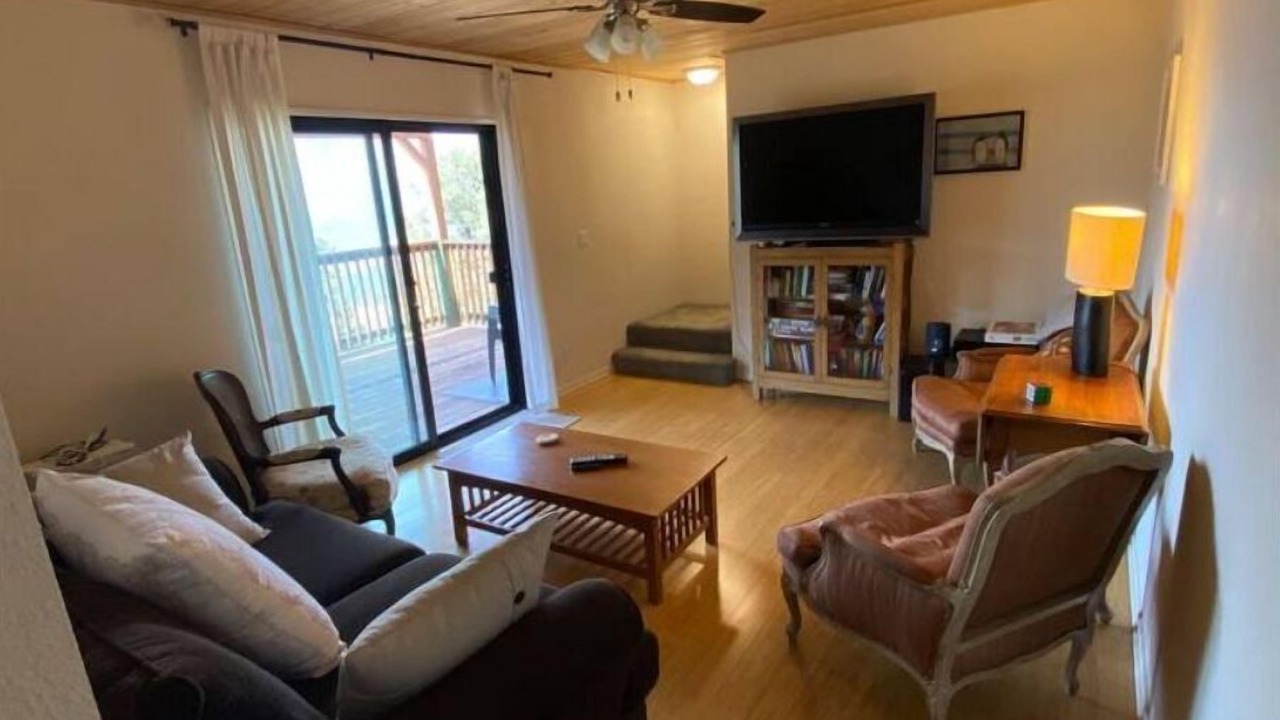 Photo of Livingroom in Pine Mountain Club