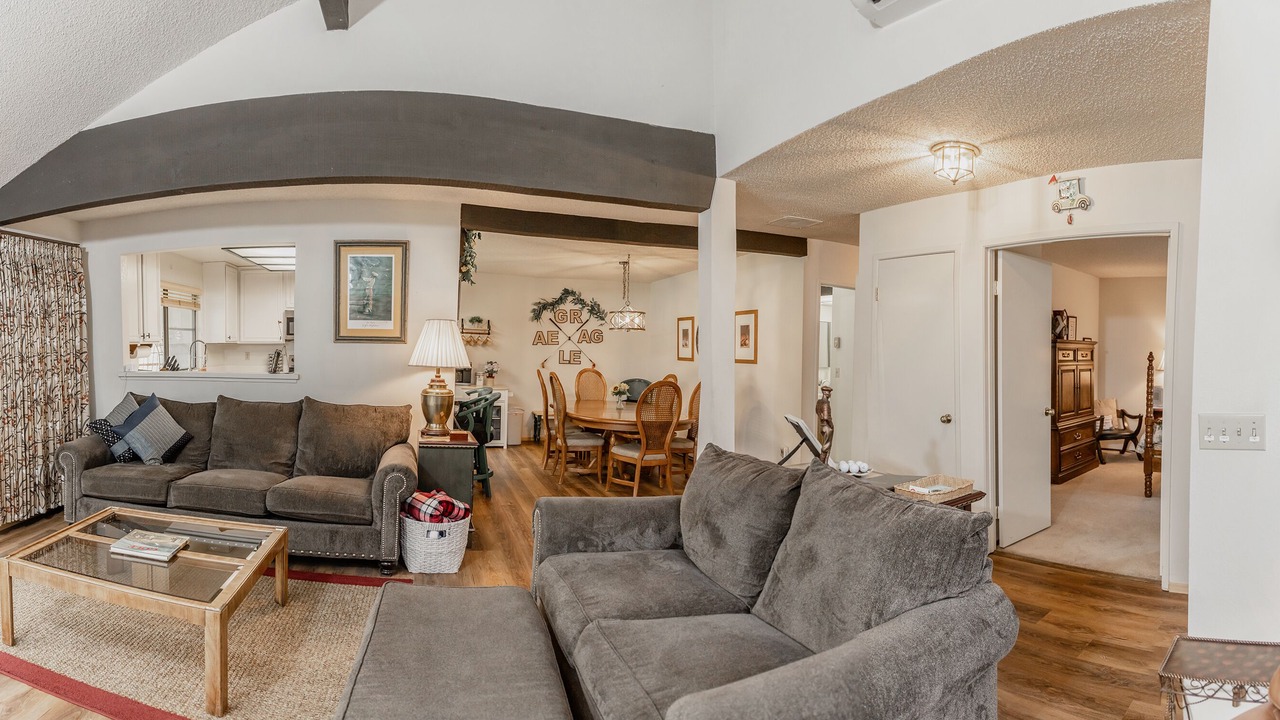Photo of Bedroom in Plumas Eureka Estates