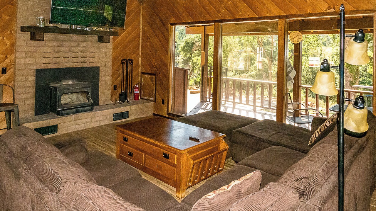 Photo of Livingroom in Badger